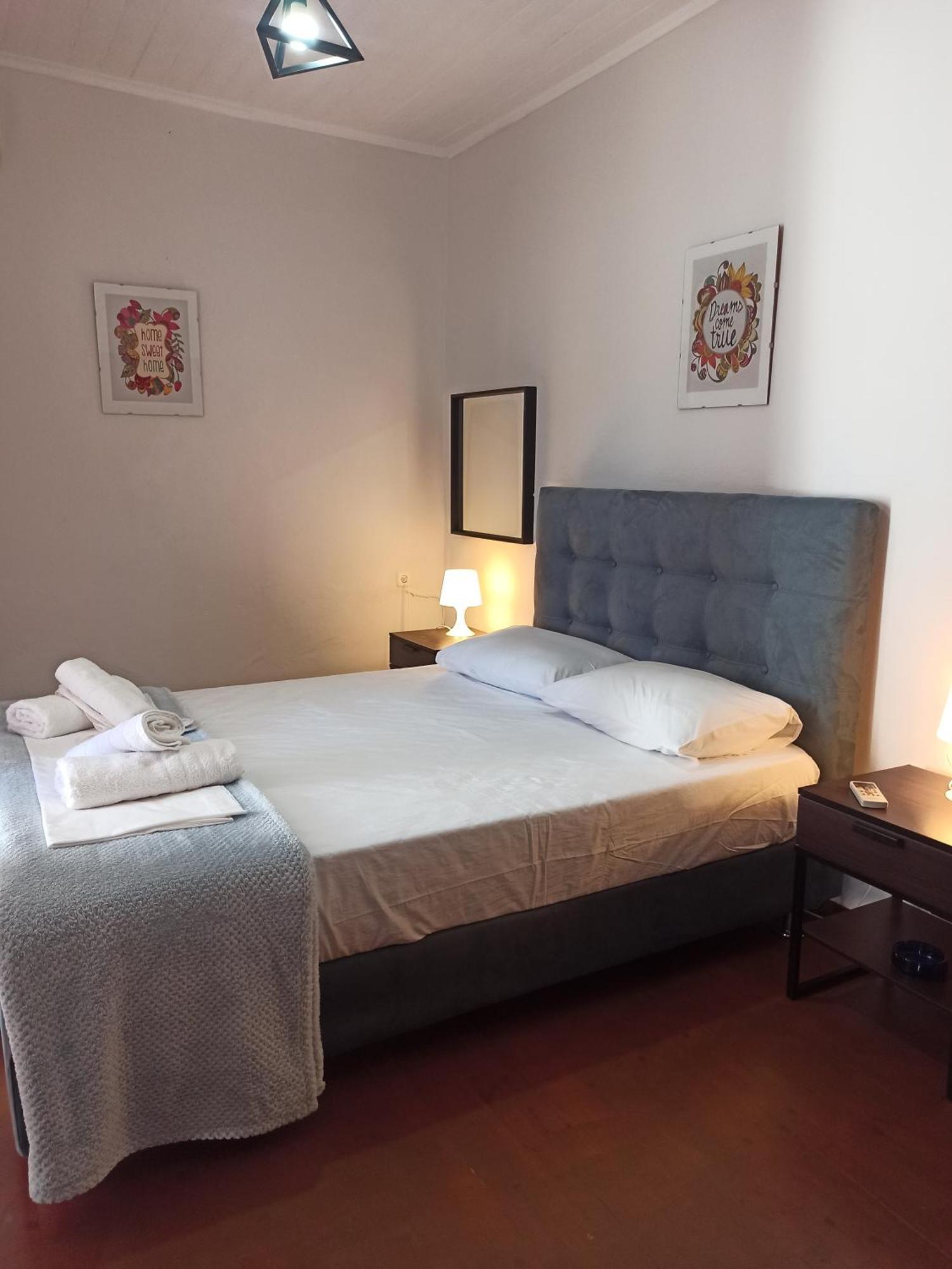 Poseidon Apartment *